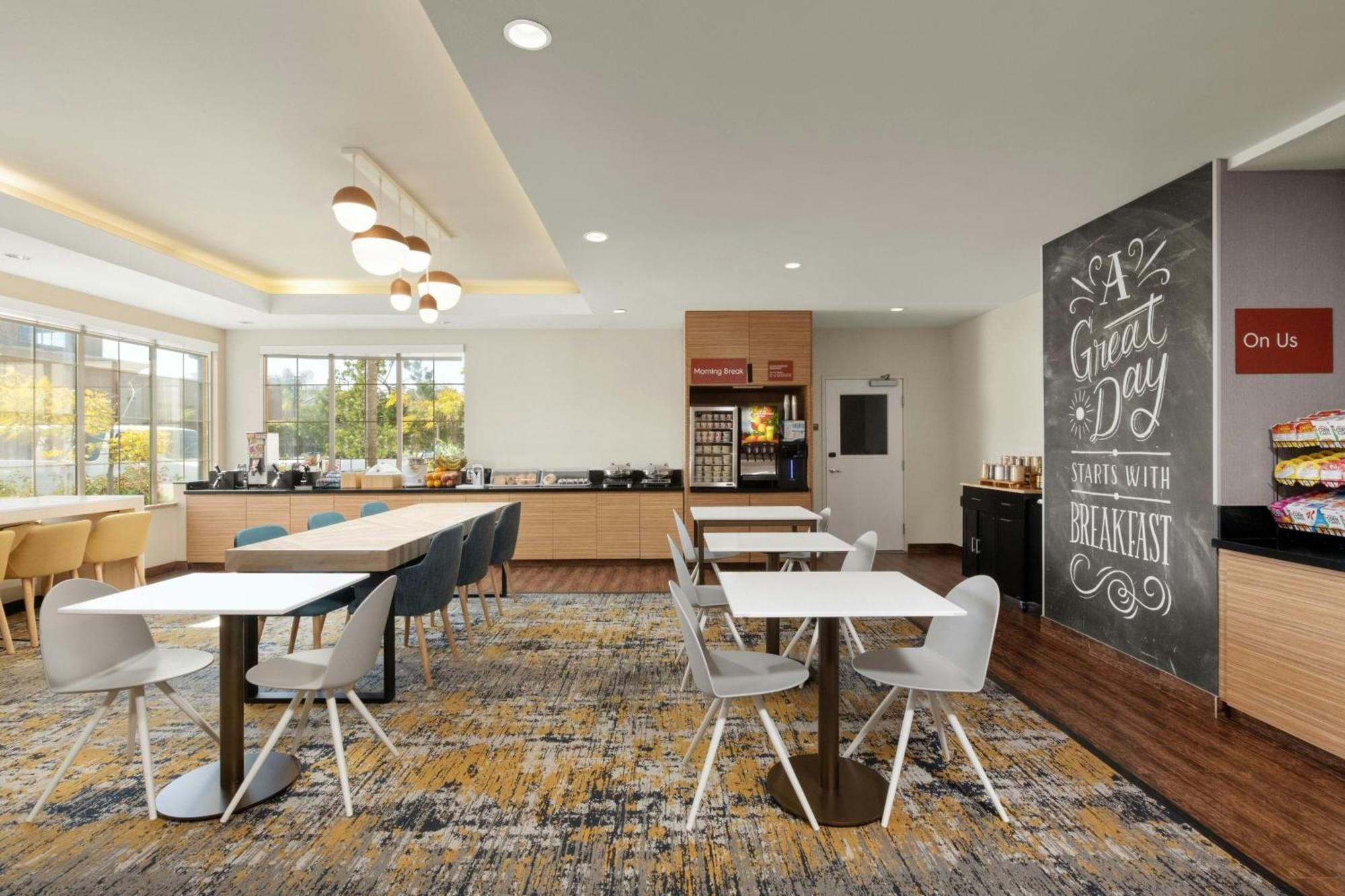 Towneplace Suites By Marriott San Diego Carlsbad / Vista Eksteriør billede